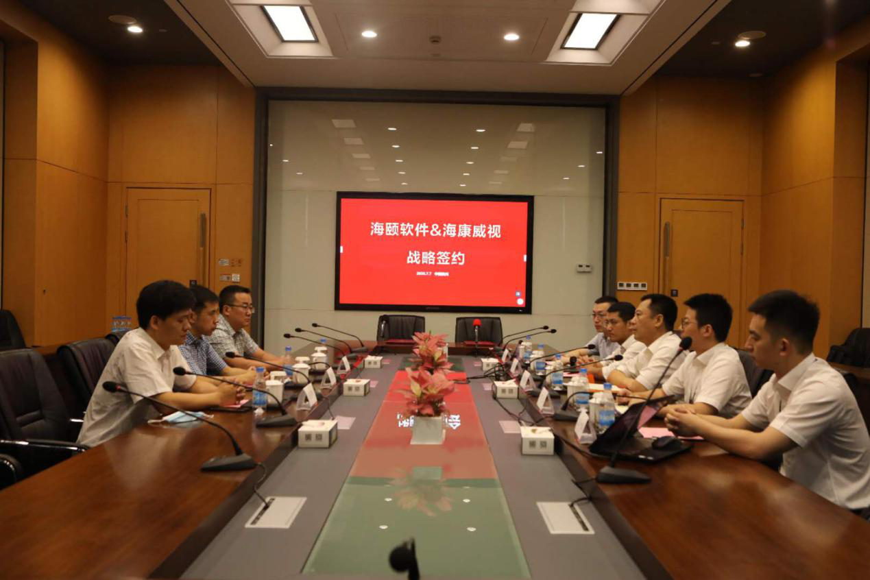 1-200G01K40c38 1-200G01K40c38