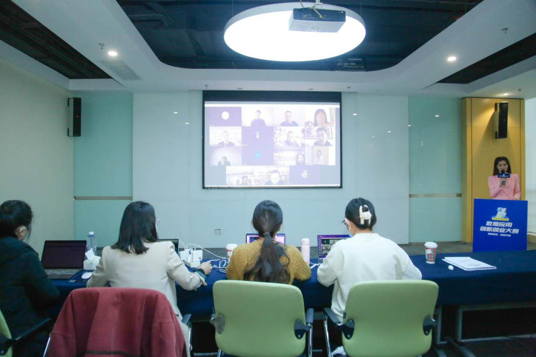 1-23050411121b62 1-23050411121b62